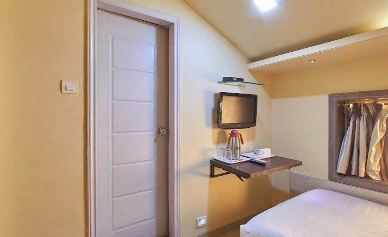 Hotel Gold Coast Bombay Esterno foto